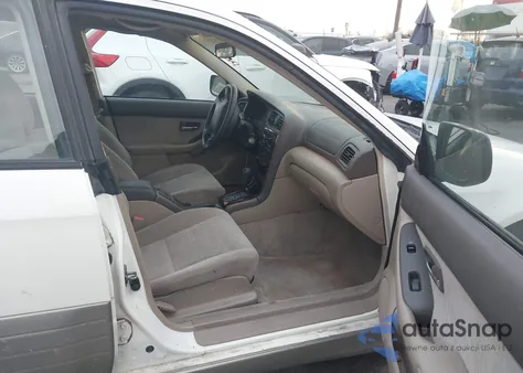 2001 Subaru Outback из США, поврежденный, VIN 4S3BH665217628920